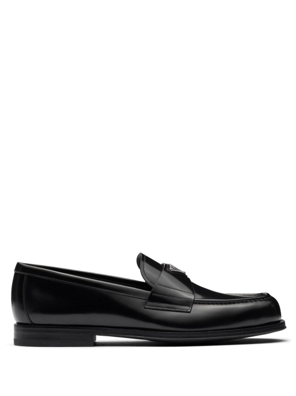 Prada Loafers met logo - Zwart