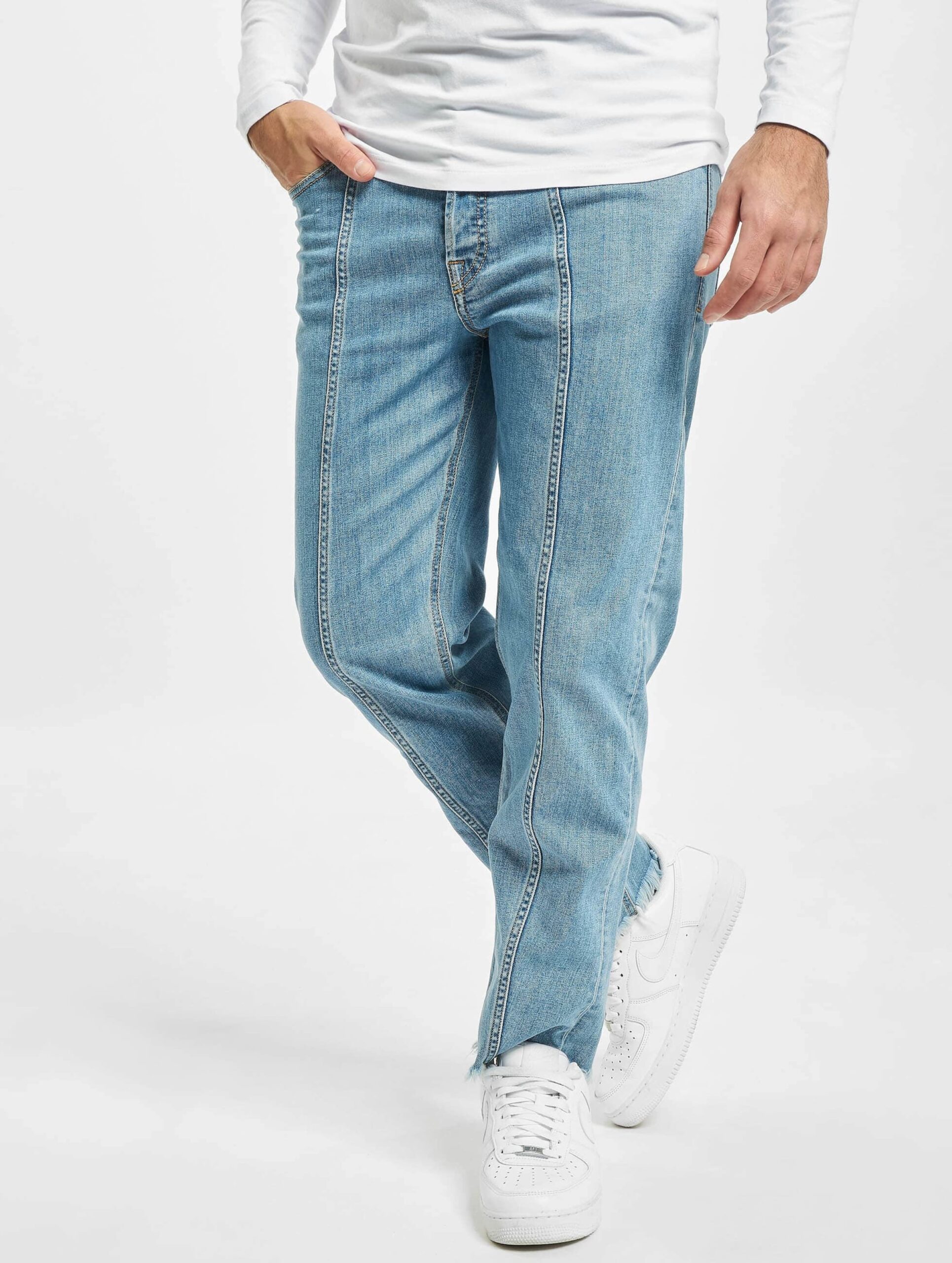 Diesel Dagh Straight Fit Jeans Mannen op kleur blauw, Maat 30