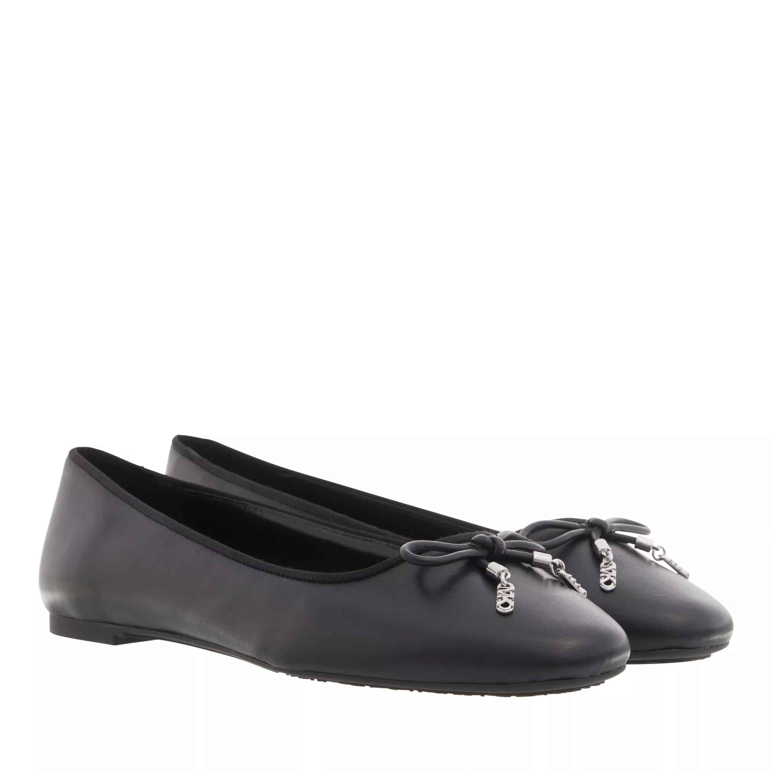 Michael Kors Loafers & ballerina schoenen - Nori Flat in zwart